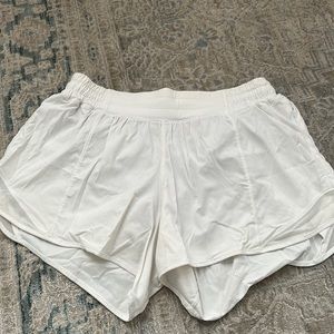 lululemon hotty hot shorts